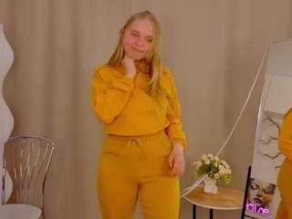 lorileeellias webcam