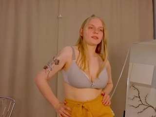 lorileeellias webcam