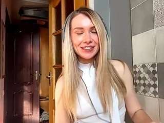 Live webcam model martinayamnitz on Soda Cams