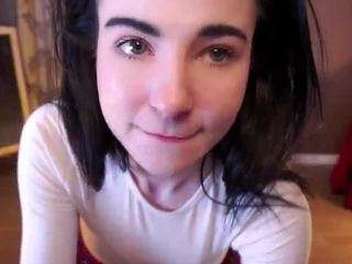 Live webcam model mercedezsteigerwalt on Soda Cams