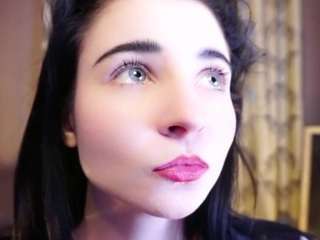 mercedezsteigerwalt's CamSoda show and profile