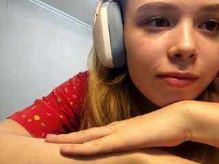 otilialingerfelt... Live Webcam on CamSoda