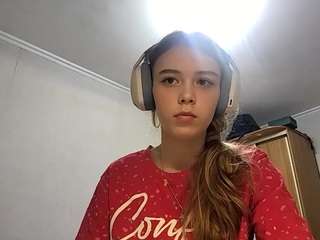 Live webcam model otilialingerfelter on Soda Cams