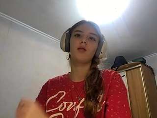 Live webcam model otilialingerfelter on Soda Cams