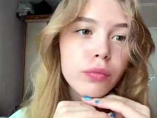 otilialingerfelter Sex Cam Show
