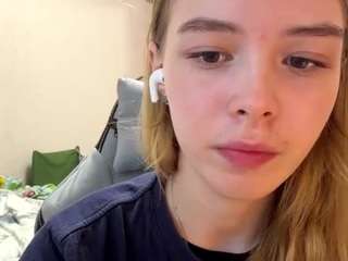 OtiliaLingerfelter live webcam show