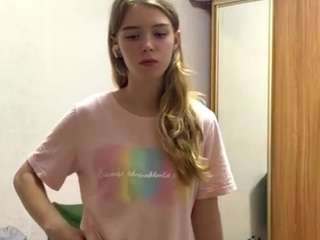 Live cam show with OtiliaLingerfelter