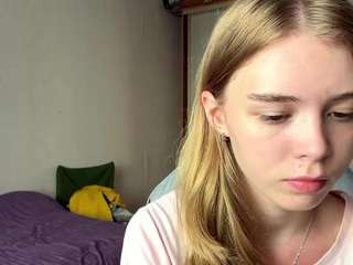 OtiliaLingerfelter live webcam show