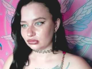 queenyaliss
