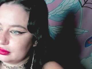 queenyaliss