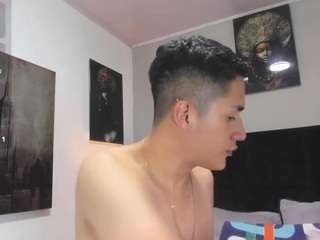 adam-walker1
