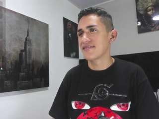 adam-walker1