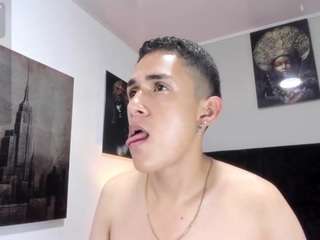 adam-walker1