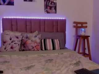 charlottebayron webcam