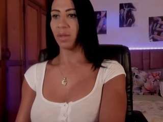 charlottebayron webcam