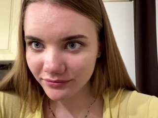 corinnedieffenba... Live Webcam on CamSoda