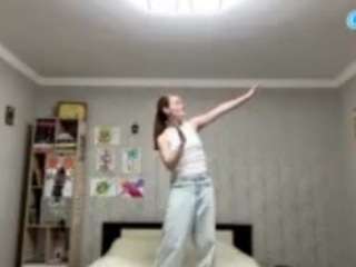 Live webcam model corinnedieffenbach on Soda Cams