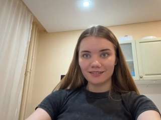 Live webcam model corinnedieffenbach on Soda Cams