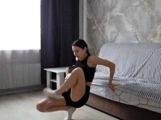 Live webcam model ivanaborah on Soda Cams