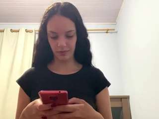 ivydesirer's CamSoda show and profile