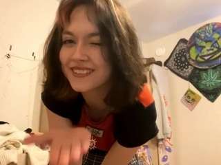 Live webcam model joanneleard on Soda Cams