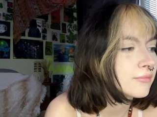 joanneleard Live Webcam on CamSoda