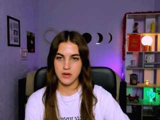 luna-wisper Tattoo live webcam