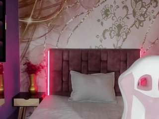 lunita-bliss's CamSoda show and profile