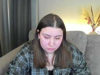 Live webcam model maya-raay on Soda Cams