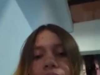 Live webcam model milkoflove on Soda Cams