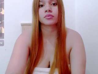 milkoflove Live Webcam on CamSoda