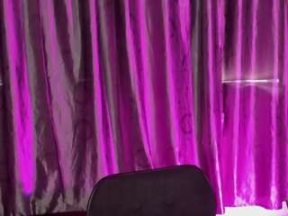 renata-wilsonm Live Webcam on CamSoda