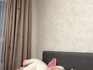 Live webcam model senaidajira on Soda Cams