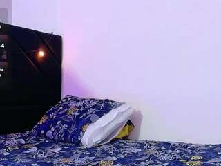 skinnyindiian live webcam show