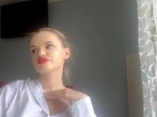 tianablackett's CamSoda show and profile