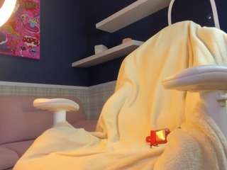 Live webcam model victoori-fox on Soda Cams