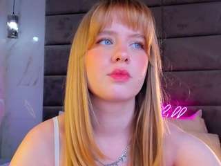 Victoori-Fox live webcam show