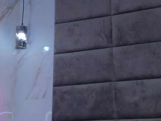 Victoori-Fox live webcam show