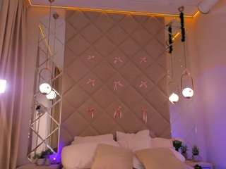 Victoori-Fox live webcam show
