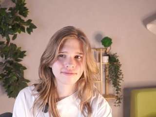 Live webcam model zoeviltz on Soda Cams