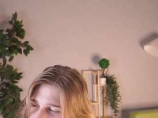 Live webcam model zoeviltz on Soda Cams