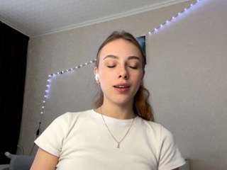 Live webcam model dorenemeza on Soda Cams