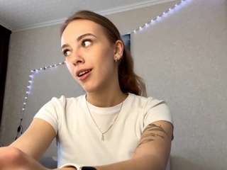 Live webcam model dorenemeza on Soda Cams