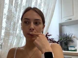 Live webcam model dorenemeza on Soda Cams