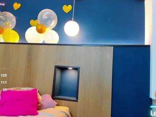 erikamoore Live Webcam on CamSoda