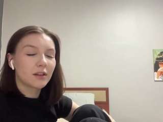 hortenciaables's CamSoda show and profile