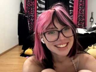 jacqualinepolowy webcam