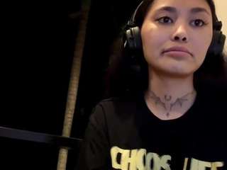 kalifaulds's CamSoda show and profile