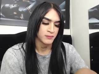 karla-lovera profile preview