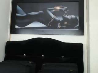 Lia-Vip